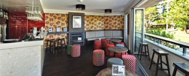 Sunshine-Beach-Restaurant-Lounge-Bar